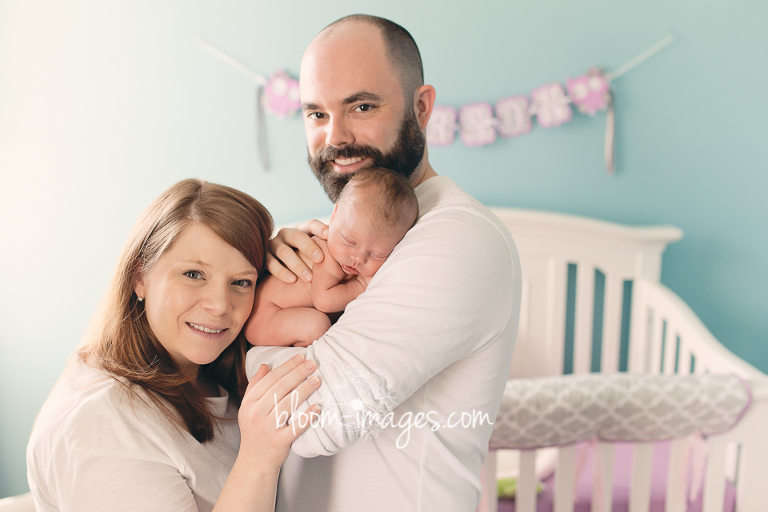 Lifestyle Newborn Baby Photo Session in Northern VA. Bloom Images Photography by Sylvia Osinski