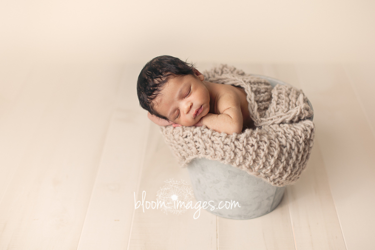 Newborn Baby Photography in Northern VA, photos by Bloom Images by Sylvia Osinski