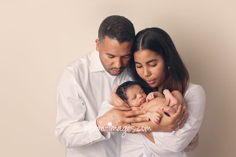 Newborn Baby Photography in Northern VA, photos by Bloom Images by Sylvia Osinski