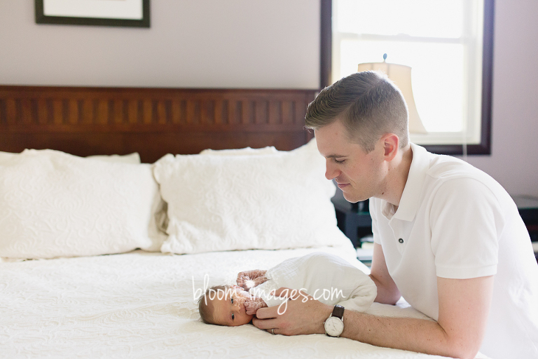 Lifestyle Newborn Baby Photo Session in Northern Virginia