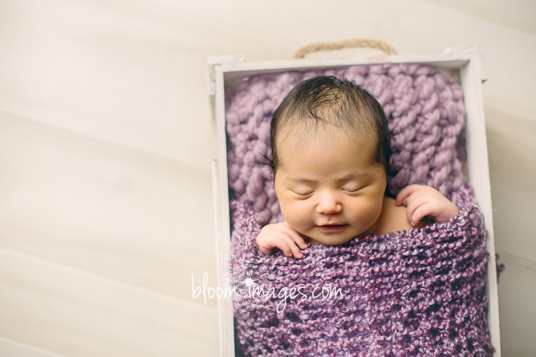 Newborn photo creative Virginia photographer
