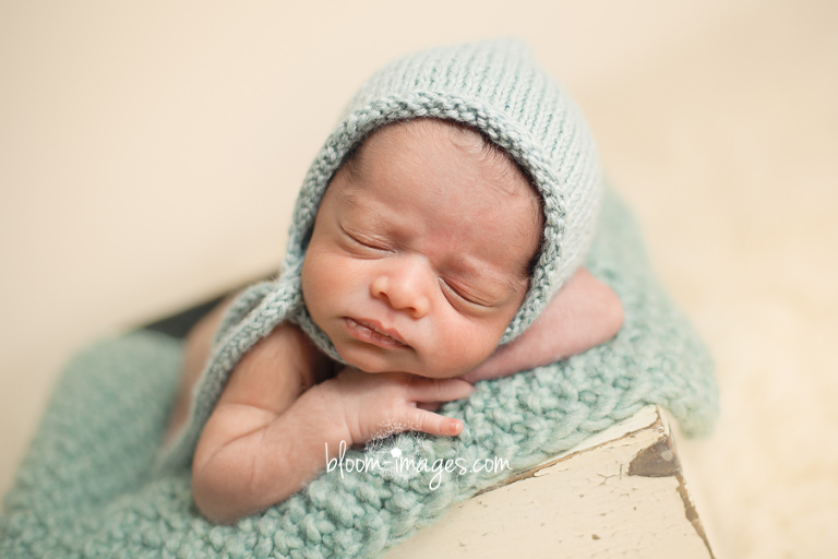 Newborn Photography in Northern Virginia infant pictures