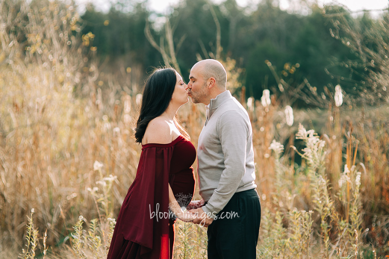 maternity photography session in Leesburg VA couple together